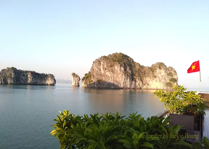 Hotel Alex Ha Long